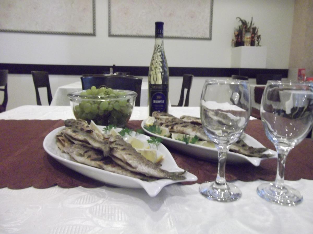Hotel Enchevi Kirkovo  Ngoại thất bức ảnh