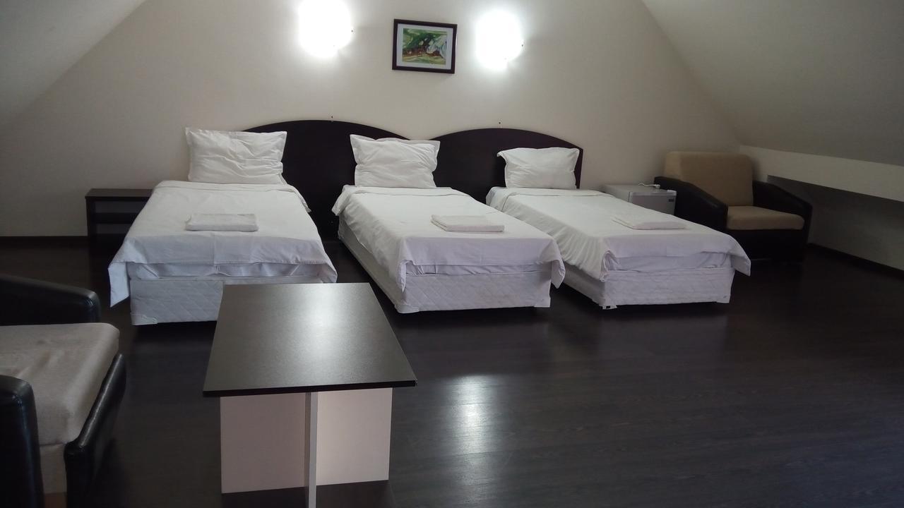 Hotel Enchevi Kirkovo  Ngoại thất bức ảnh